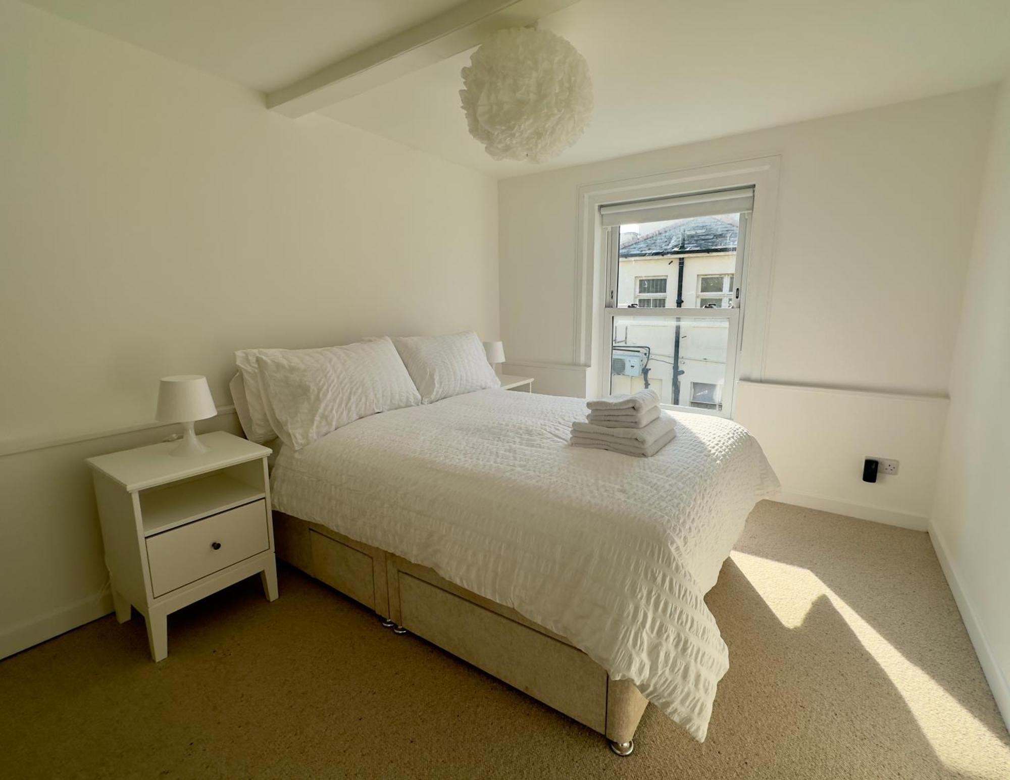 Buttercup Cottage Off-Street Parking 2 Large Suvs 3 Minutes To Beach St Leonards-on-Sea Exterior photo